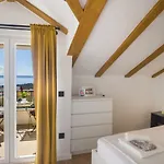 House Kleme