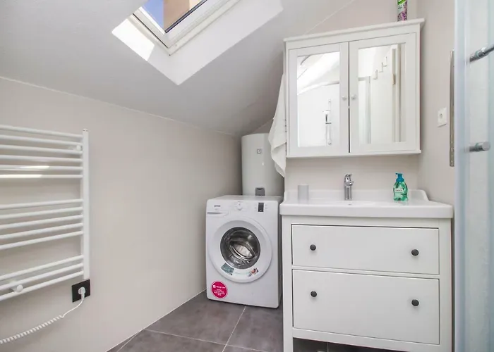 House Kleme * Макарська