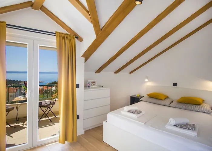 House Kleme * Макарська